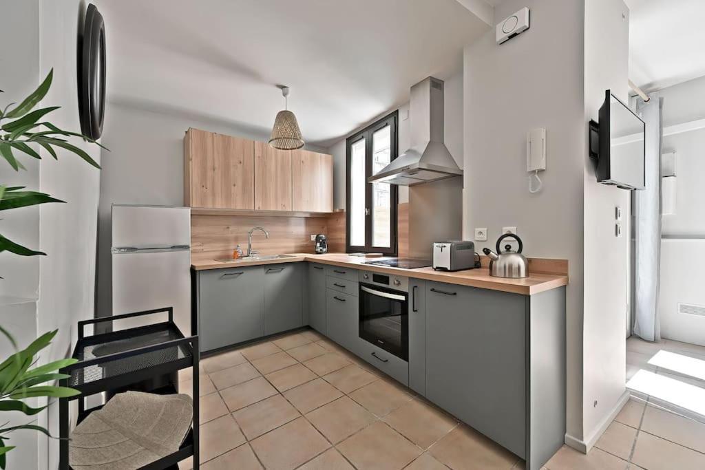 L'Olivier - 2 Terrasses - Clim Ac - Wifi - Proche Theatres Apartment Avignon Exterior photo